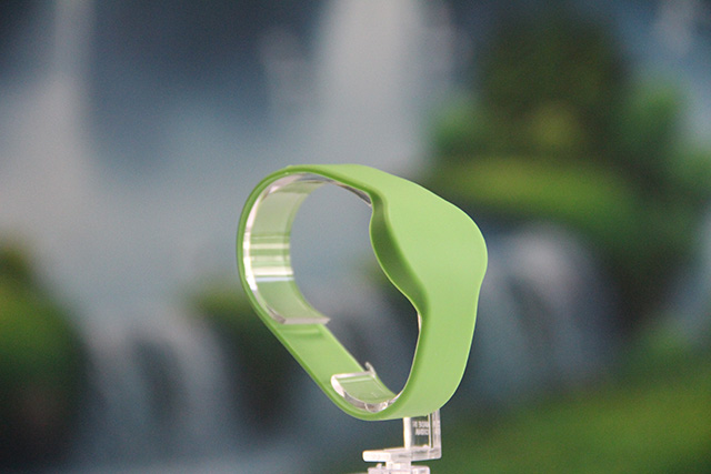 IC腕带芯片标签已往和现在