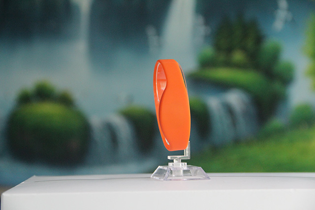 支持松紧腕带的汽车维修内置芯片-S36沙龙会松紧腕带制作