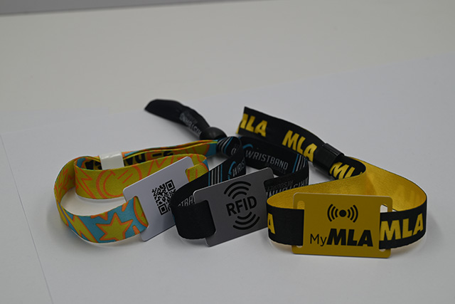 那么制作高端VIP会员卡的特殊工艺有哪些呢？？？？？？？？