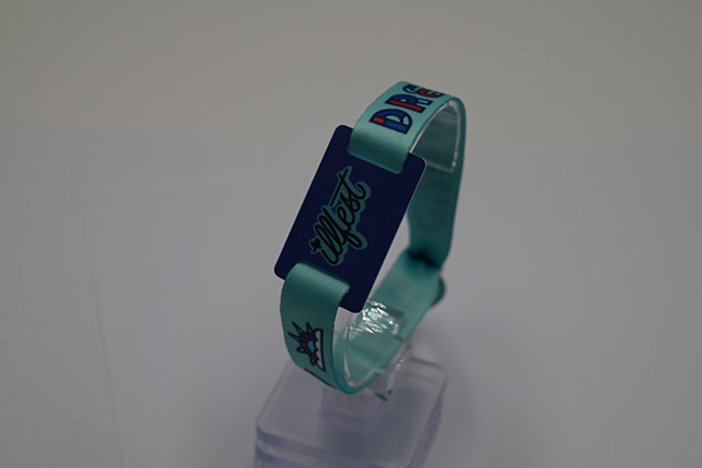 什么是充电卡，，，，，，，，充电卡的分类和优点