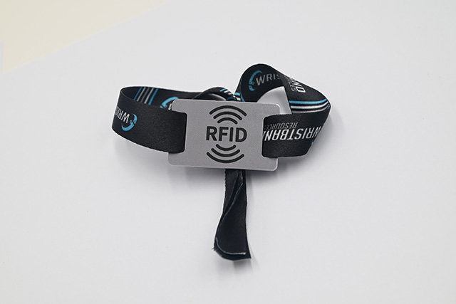 钥匙扣卡是什么材质？？？？——钥匙扣卡制作