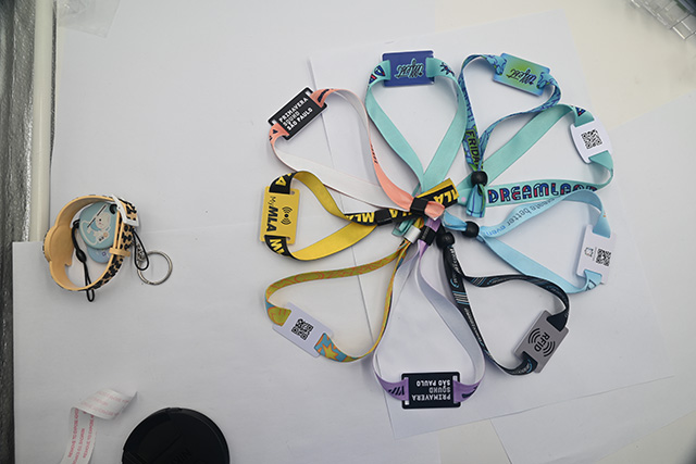 门禁卡复制已经成为职业  那么门禁卡复制是否违法？？？？？？？