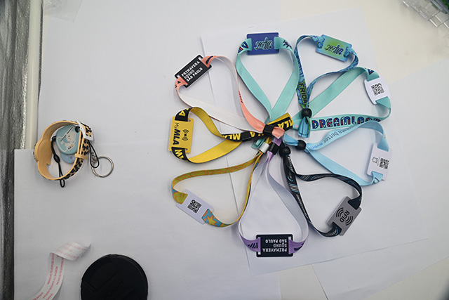 想要制作智能卡，，，，，，，至少要相识一下智能卡的分类