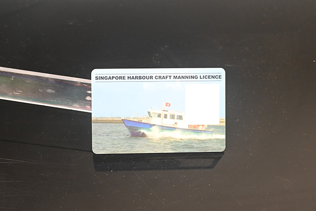 制作pvc会员卡时间久了会退色吗？？？？？